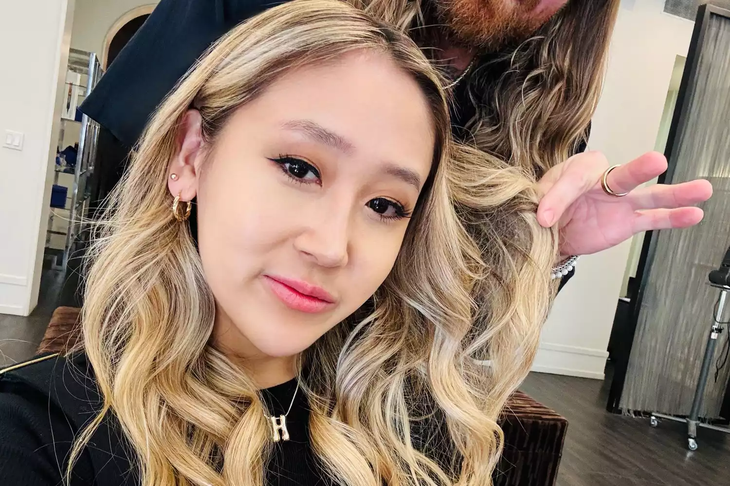 hana hong asian blonde hair